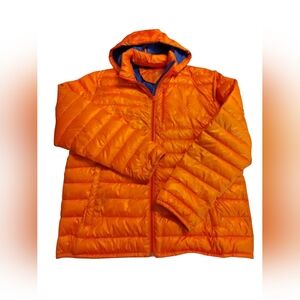 Like New! Cirque Men's  Lightweight Orange Puffer Jacket LARGE